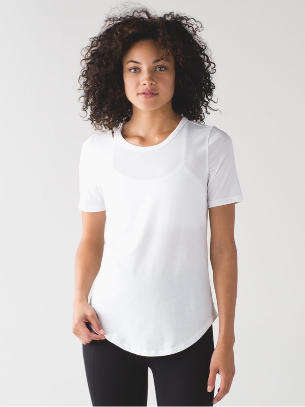 Lululemon Love Tee Short Sleeve Crew
White size 6